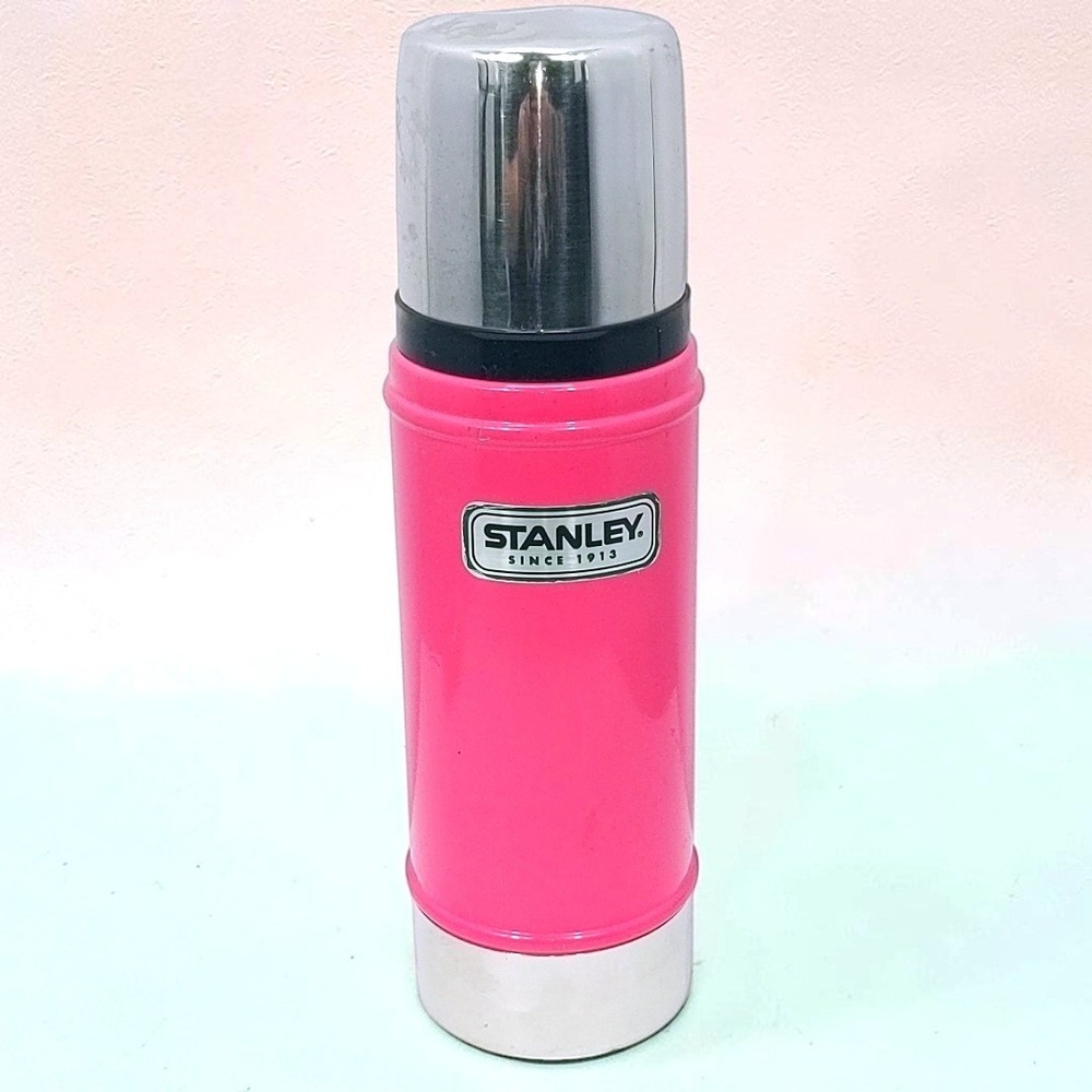 VTG Stanley HOT Pink 16oz Vacuum Bottle Camping Soup Thermos Travel Cup Rare EUC